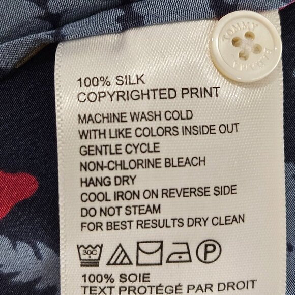 Tommy Bahama Sacred Groves Silk Camp Shirt Sz. Medium Floral Blue Tropical - Picture 9 of 11